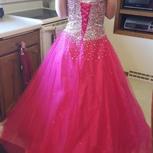 Size 8 pink prom dress